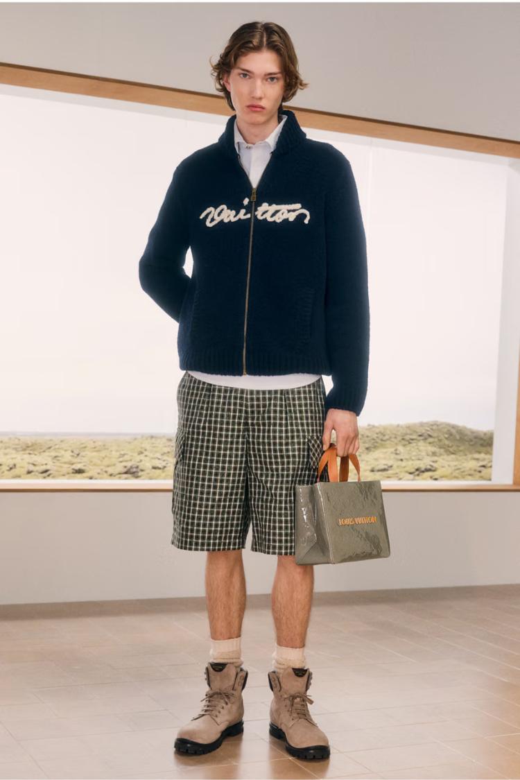 louis-vuitton-jesen-2027-farel-vilijams-muska-kapsul-kolekcija-damier-luksuzna-moda-37