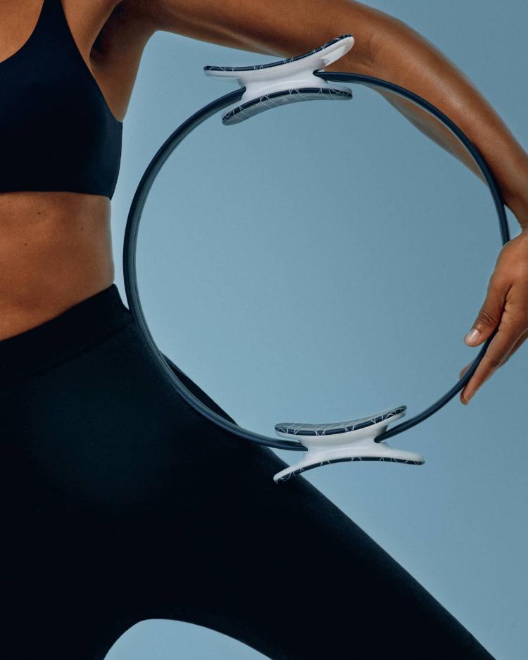dior-maison-haute-wellness-kolekcija-yoga-mat-pilates-ring-luksuzni-wellness-2026-2