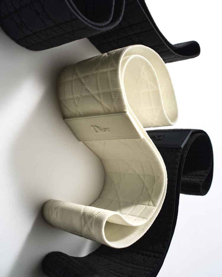 dior-maison-haute-wellness-kolekcija-yoga-mat-pilates-ring-luksuzni-wellness-2026-1