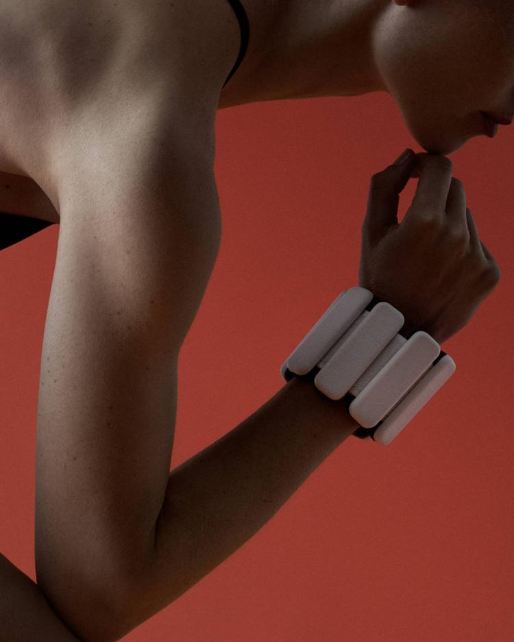 dior-maison-haute-wellness-kolekcija-yoga-mat-pilates-ring-luksuzni-wellness-2026-5