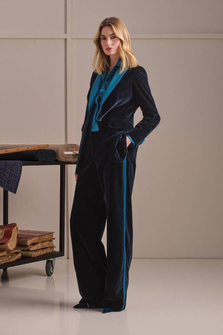 kiton-fw26-27-zenska-kolekcija-kasmir-kaput-luksuzna-moda-italijanska-elegancija-22