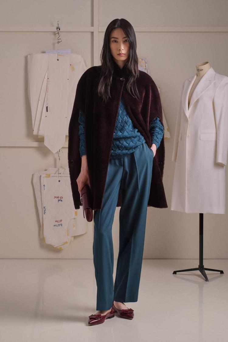 kiton-fw26-27-zenska-kolekcija-kasmir-kaput-luksuzna-moda-italijanska-elegancija-23