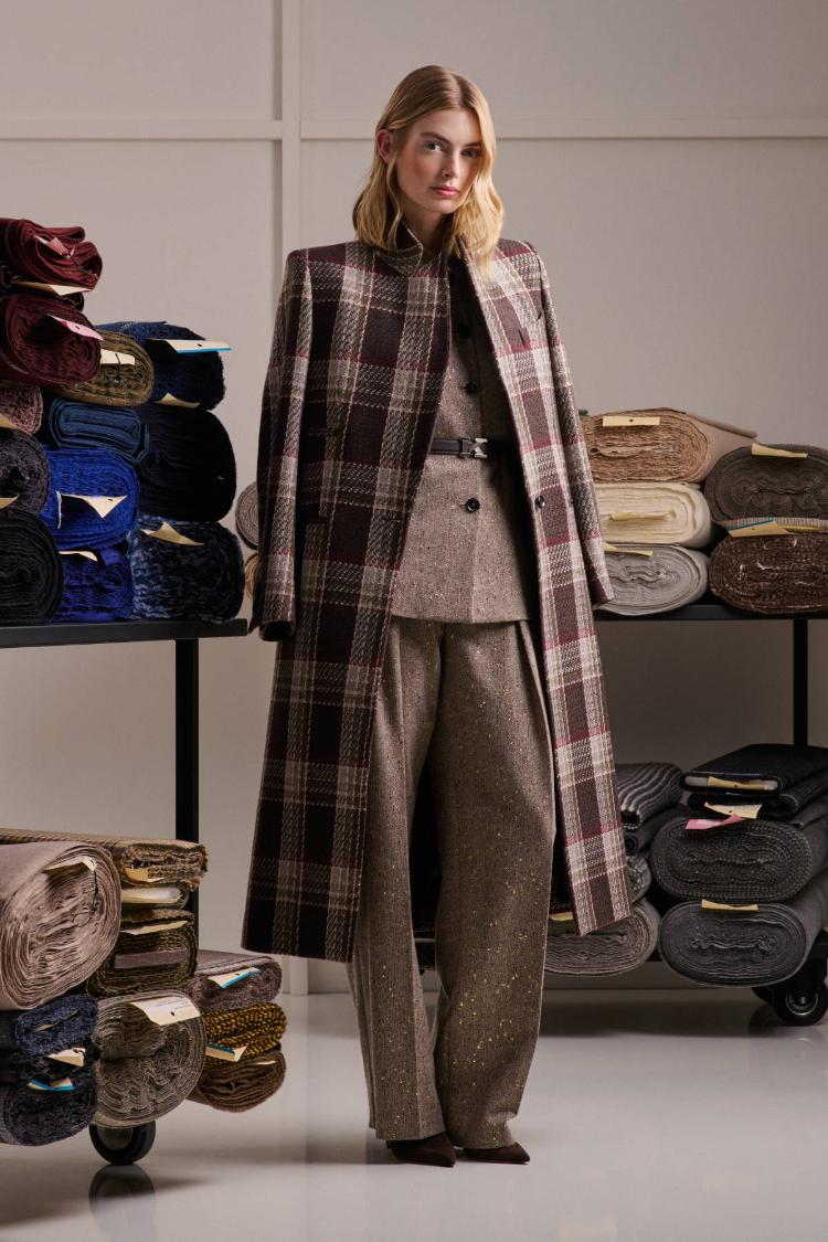 kiton-fw26-27-zenska-kolekcija-kasmir-kaput-luksuzna-moda-italijanska-elegancija-25