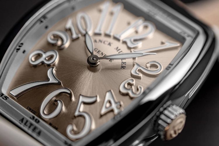 franck-muller-vanguard-altea-zenski-sat-dijamanti-svajcarski-luksuzni-casovnik-2026-6
