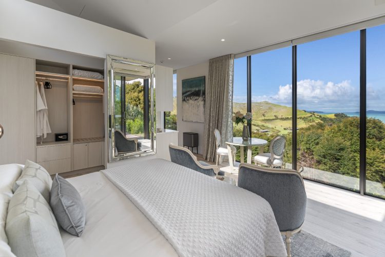 omana-villas-waiheke-island-luksuzni-hotel-novi-zeland-villa-surrender-angelo-cappellini-3