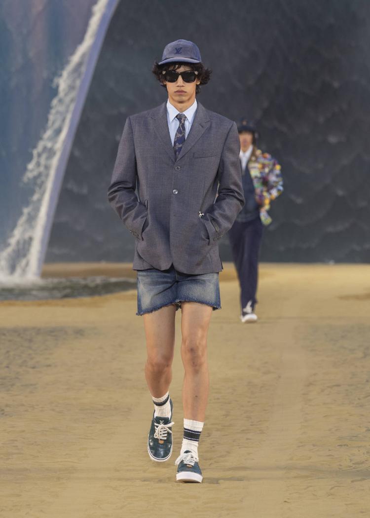 louis-vuitton-prolece-leto-2027-farel-vilijams-muska-kolekcija-paris-fashion-week-luksuzna-moda-19