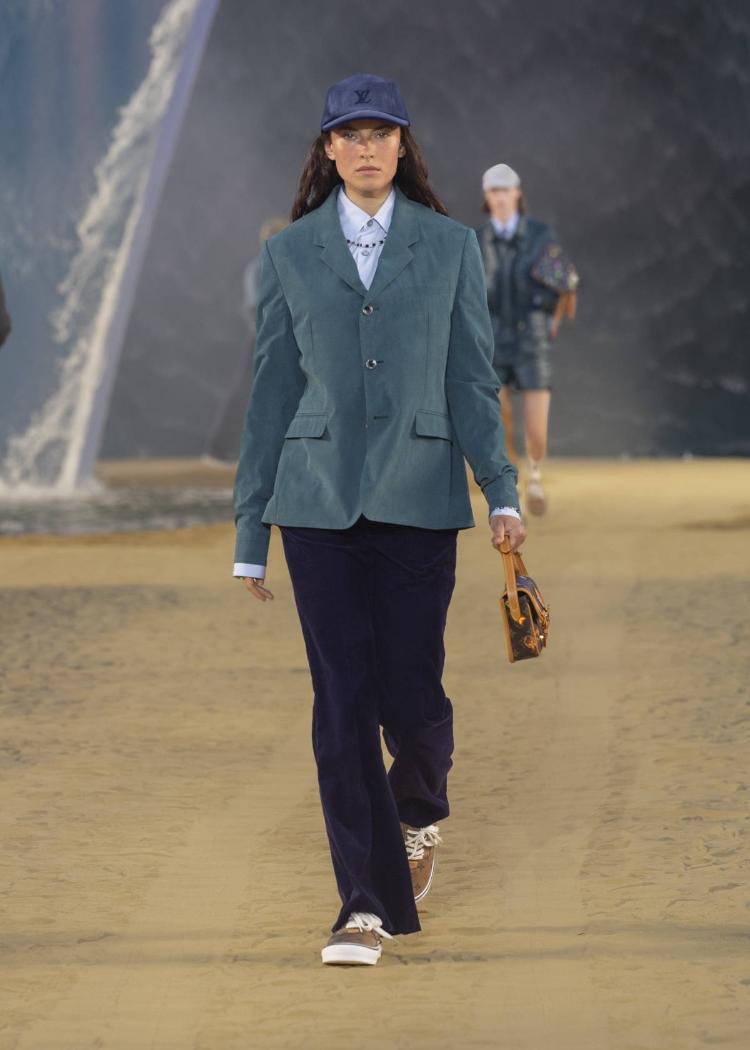 louis-vuitton-prolece-leto-2027-farel-vilijams-muska-kolekcija-paris-fashion-week-luksuzna-moda-25
