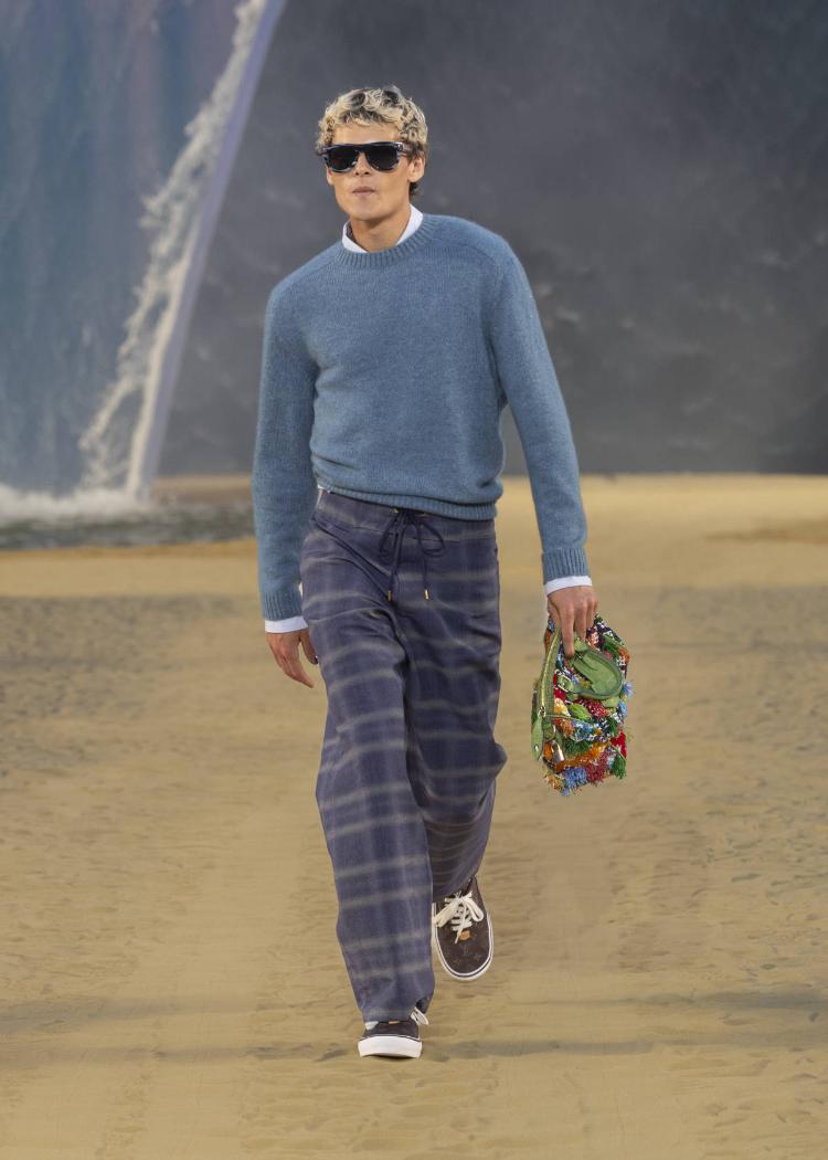 louis-vuitton-prolece-leto-2027-farel-vilijams-muska-kolekcija-paris-fashion-week-luksuzna-moda-27