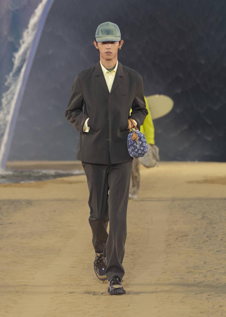 louis-vuitton-prolece-leto-2027-farel-vilijams-muska-kolekcija-paris-fashion-week-luksuzna-moda-34