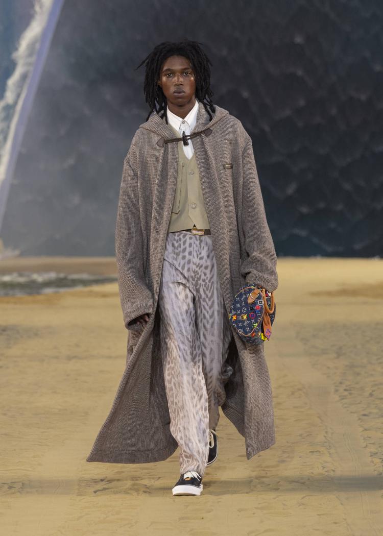 louis-vuitton-prolece-leto-2027-farel-vilijams-muska-kolekcija-paris-fashion-week-luksuzna-moda-41