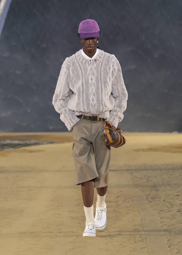 louis-vuitton-prolece-leto-2027-farel-vilijams-muska-kolekcija-paris-fashion-week-luksuzna-moda-43