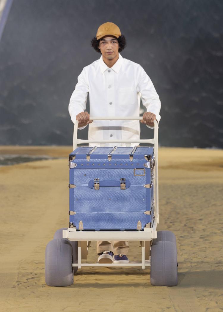 louis-vuitton-prolece-leto-2027-farel-vilijams-muska-kolekcija-paris-fashion-week-luksuzna-moda-52