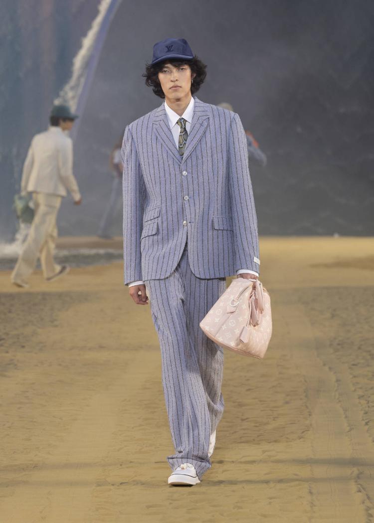 louis-vuitton-prolece-leto-2027-farel-vilijams-muska-kolekcija-paris-fashion-week-luksuzna-moda-60