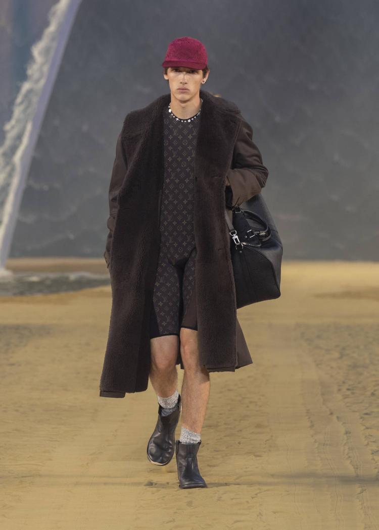louis-vuitton-prolece-leto-2027-farel-vilijams-muska-kolekcija-paris-fashion-week-luksuzna-moda-75