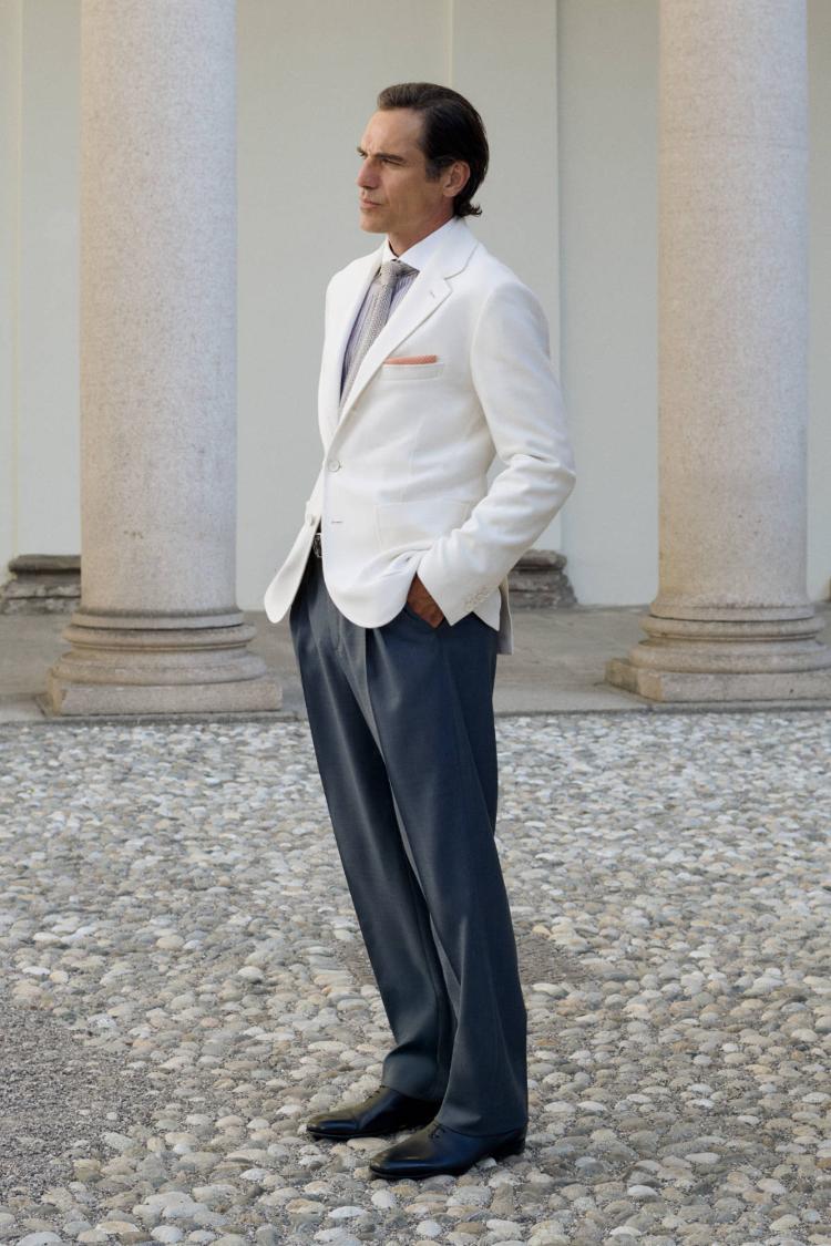 brioni-maestria-italijansko-krojenje-bespoke-odela-luksuzna-muska-moda-rim-2026-17