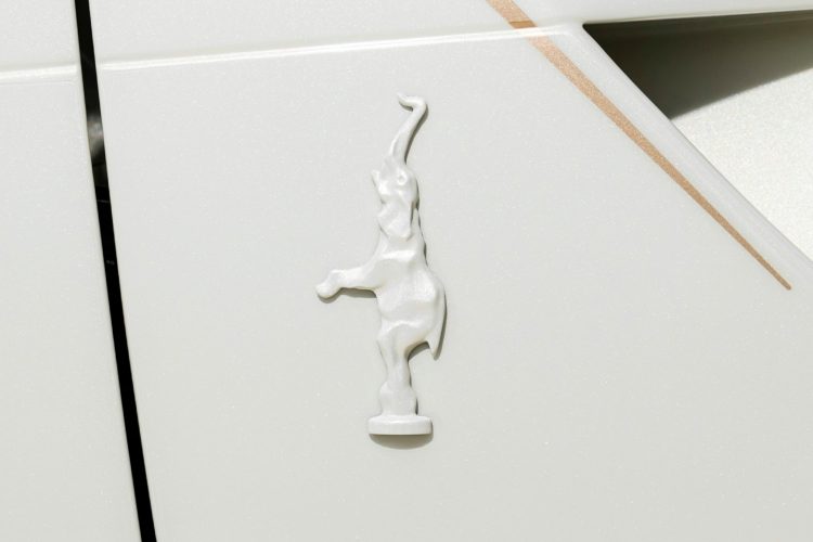 bugatti-w16-mistral-la-perle-rare-2026-luksuzni-hiperautomobil-bespoke-automobili-luksuzni-transport-11