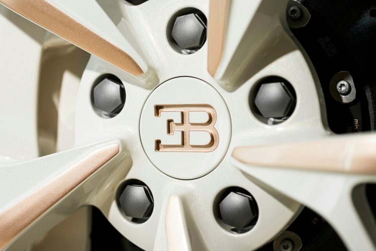 bugatti-w16-mistral-la-perle-rare-2026-luksuzni-hiperautomobil-bespoke-automobili-luksuzni-transport-20