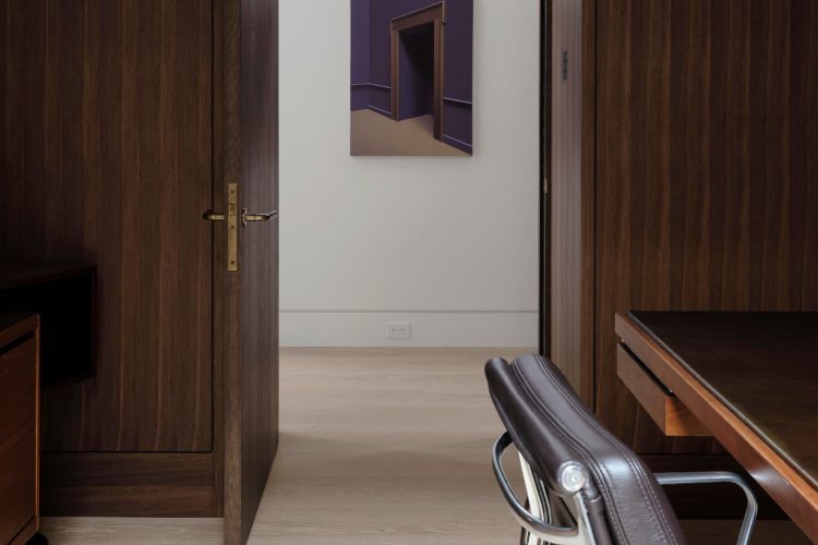 house-on-the-lake-magog-2024-luksuzna-rezidencija-kanada-savremena-arhitektura-enterijer-nekretnine-15