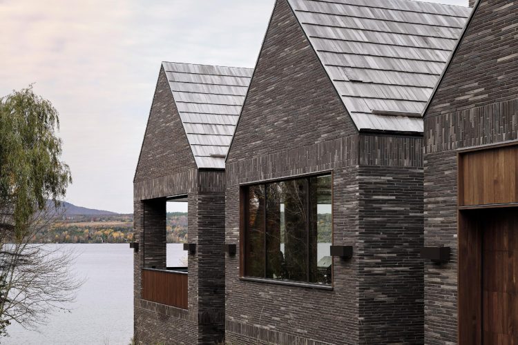 house-on-the-lake-magog-2024-luksuzna-rezidencija-kanada-savremena-arhitektura-enterijer-nekretnine-36