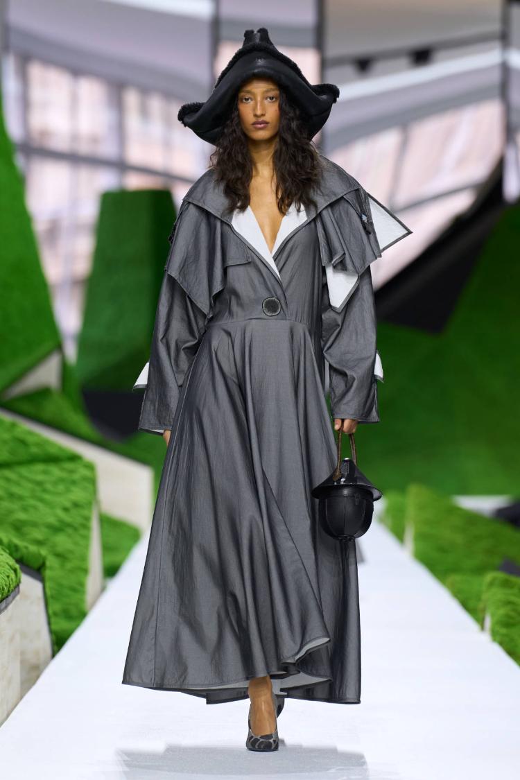 louis-vuitton-super-nature-fw26-revija-louvre-nicolas-ghesquiere-couture-kolekcija-2026-modna-revija-1