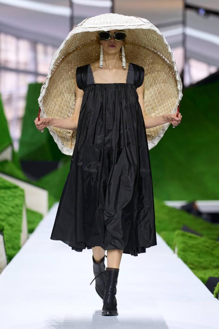 louis-vuitton-super-nature-fw26-revija-louvre-nicolas-ghesquiere-couture-kolekcija-2026-modna-revija-54