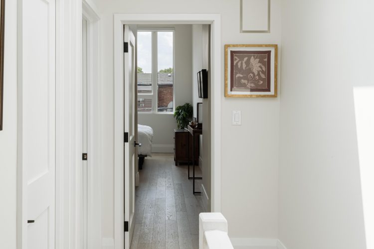 house-for-an-art-lover-toronto-picnic-design-moderna-kuca-inspirisana-umetnoscu-arhitektura-enterije-3