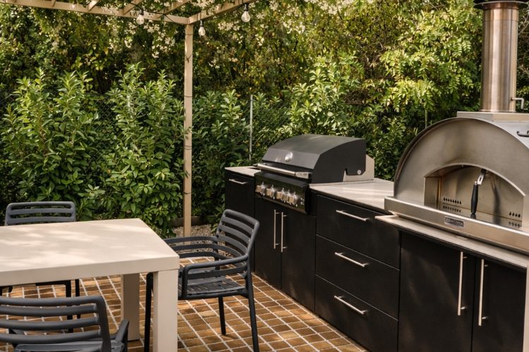 sensory-suite-privatni-vrt-wellness-sauna-jacuzzi-qu-osvetljenje-brillo-magritte-dizajn-vrta-8