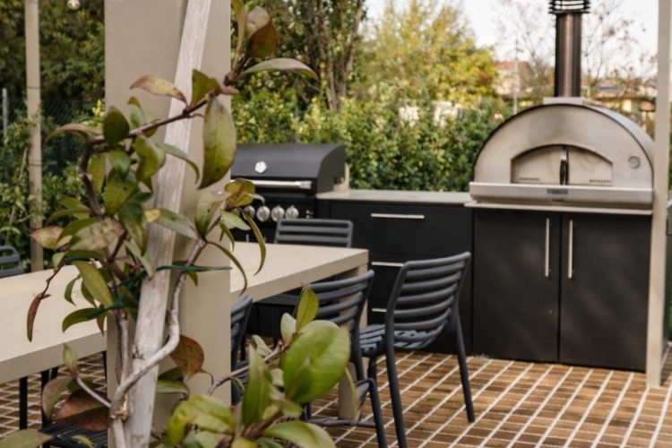 sensory-suite-privatni-vrt-wellness-sauna-jacuzzi-qu-osvetljenje-brillo-magritte-dizajn-vrta-9