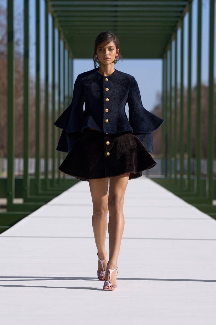 dior-fw-2026-2027-revija-jardin-des-tuileries-paris-fashion-week-avangardna-moda-dior-33