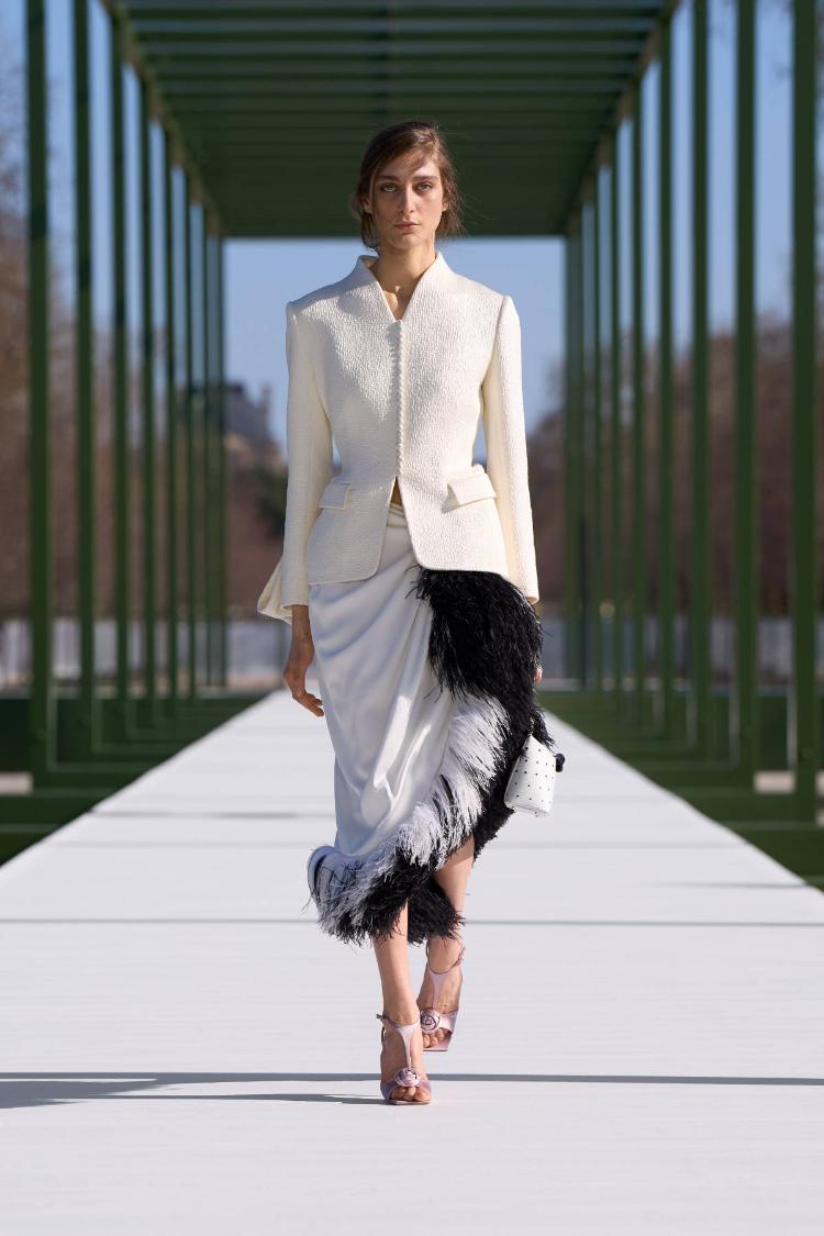 dior-fw-2026-2027-revija-jardin-des-tuileries-paris-fashion-week-avangardna-moda-dior-40