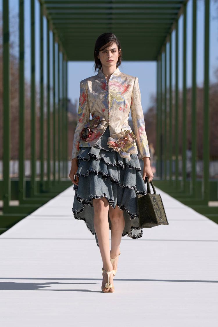 dior-fw-2026-2027-revija-jardin-des-tuileries-paris-fashion-week-avangardna-moda-dior-51