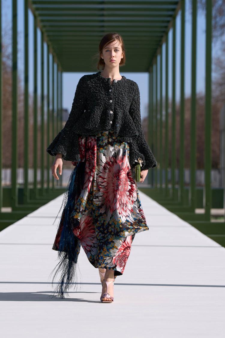 dior-fw-2026-2027-revija-jardin-des-tuileries-paris-fashion-week-avangardna-moda-dior-54