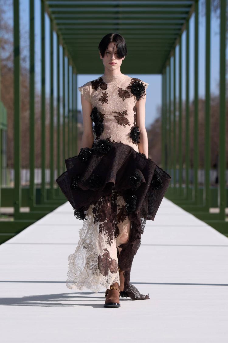 dior-fw-2026-2027-revija-jardin-des-tuileries-paris-fashion-week-avangardna-moda-dior-57