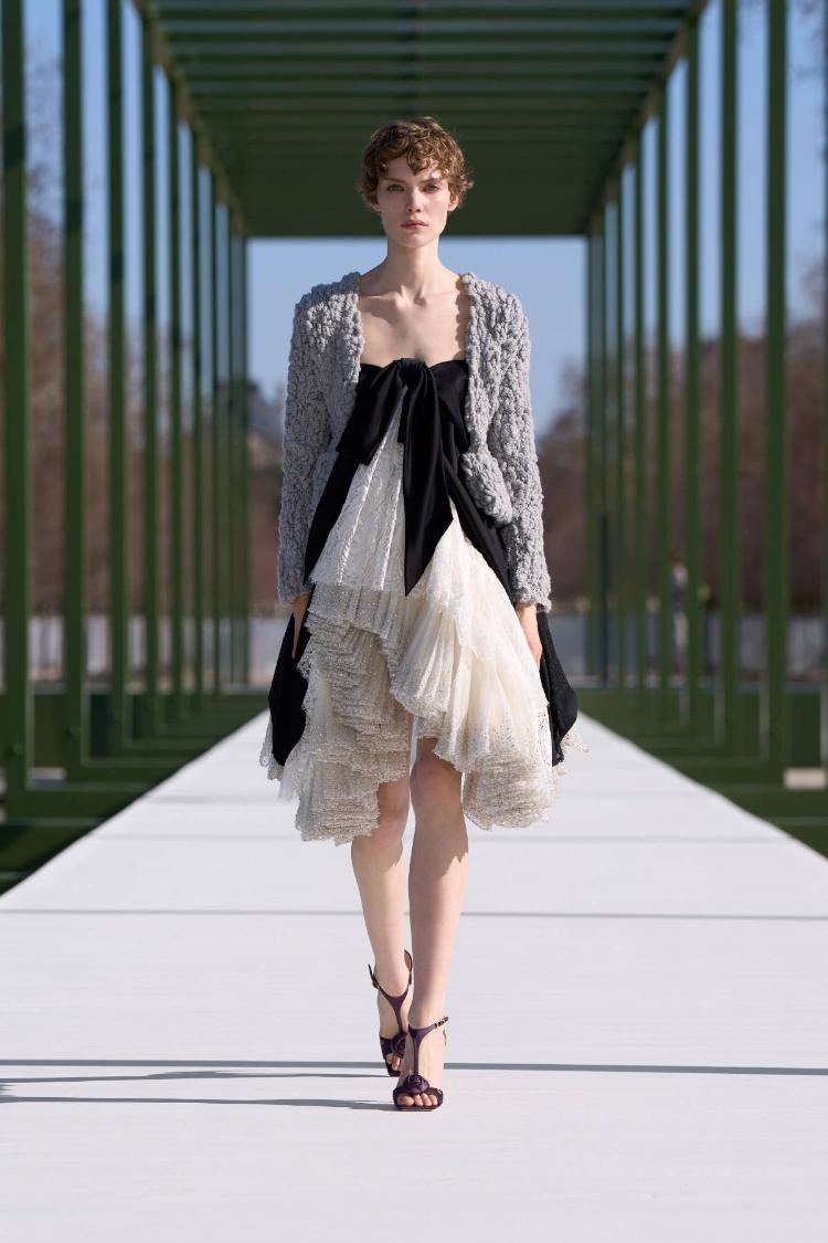 dior-fw-2026-2027-revija-jardin-des-tuileries-paris-fashion-week-avangardna-moda-dior-60
