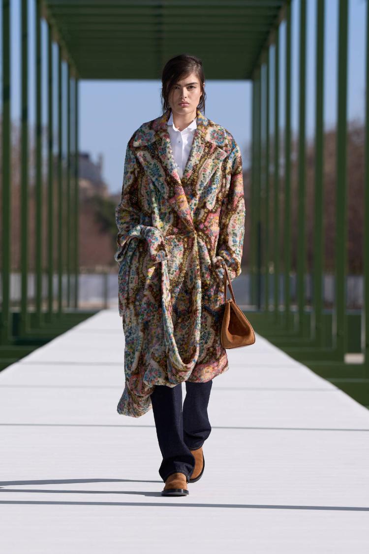 dior-fw-2026-2027-revija-jardin-des-tuileries-paris-fashion-week-avangardna-moda-dior-64