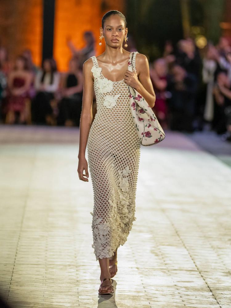 oscar-de-la-renta-pre-fall-2026-santo-domingo-dominikanska-moda-luksuz-couture-kolekcija-59