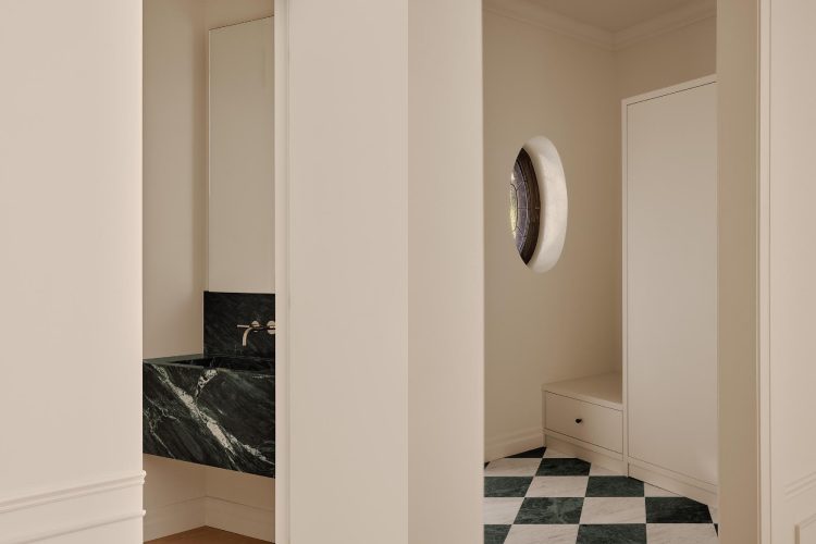 wood-residence-montreal-vives-st-laurent-luksuzni-enterijer-renovacija-kuce-1