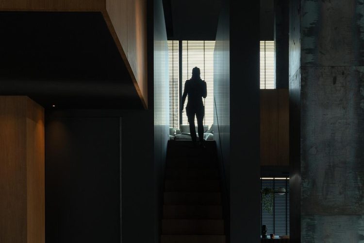 noir-matiere-boobrook-dubai-luksuzni-penthaus-brutalisticki-minimalizam-22