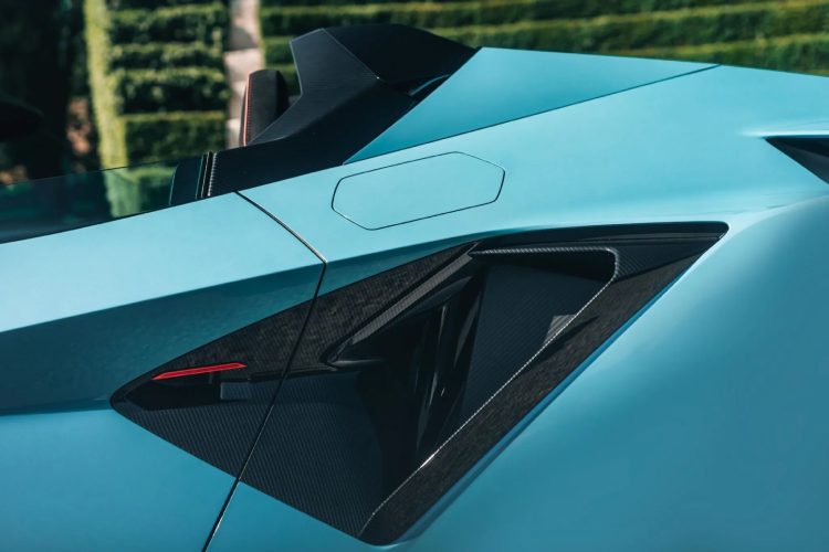 lamborghini-fenomeno-roadster-najmocniji-kabriolet-v12-hibrid-luksuzni-automobili-53