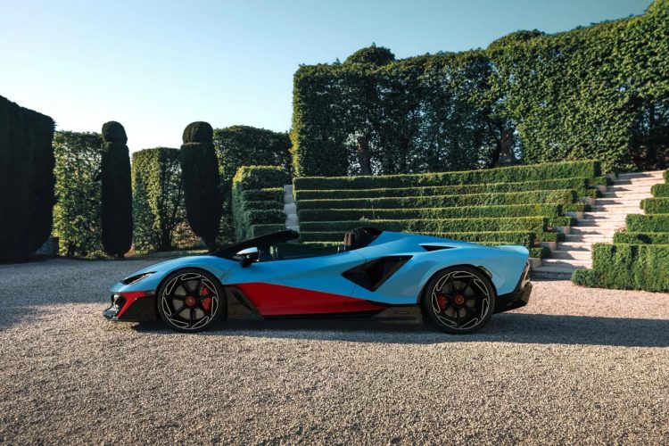 lamborghini-fenomeno-roadster-najmocniji-kabriolet-v12-hibrid-luksuzni-automobili-70