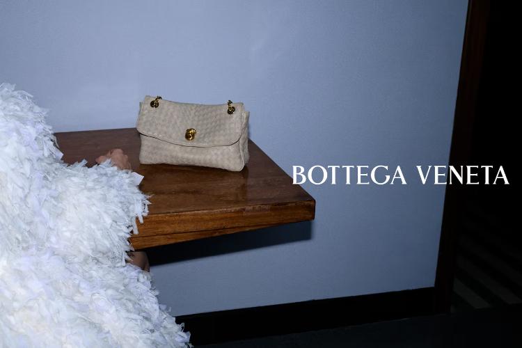 bottega-veneta-fall-2026-louise-trotter-intrecciato-madison-bag-luksuzna-moda-1