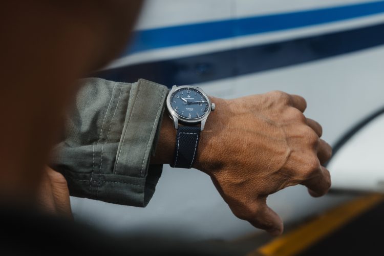 bremont-altitude-air-force-blue-pilotski-luksuzni-satovi-2026-7