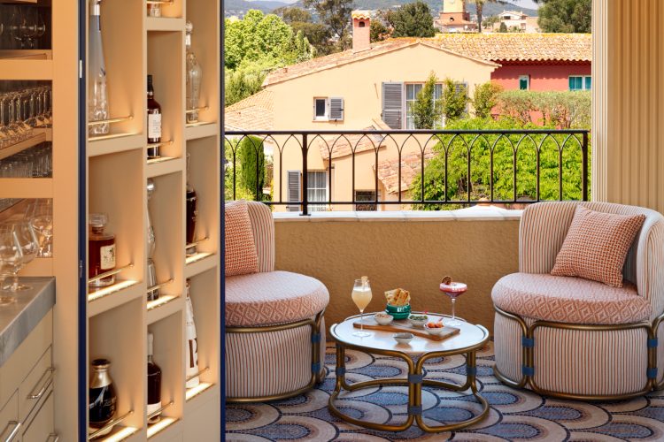 ethimo-hotel-byblos-sky-bar-sen-trope-luksuzni-outdoor-dizajn-7