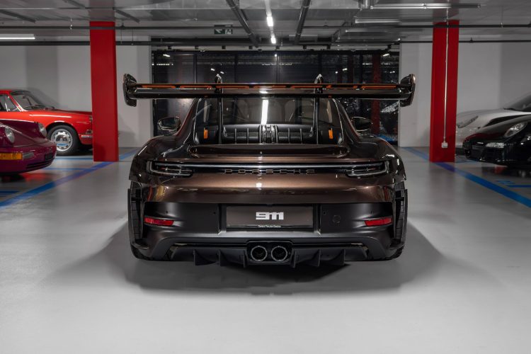 porsche-911-gt3-rs-sonderwunsch-macadamia-metallic-luksuzni-automobil-4