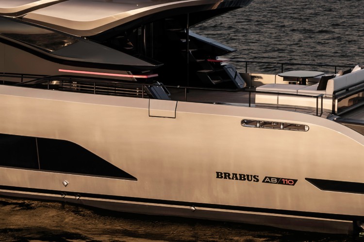brabus-ab110-luksuzna-jahta-7800-ks-18