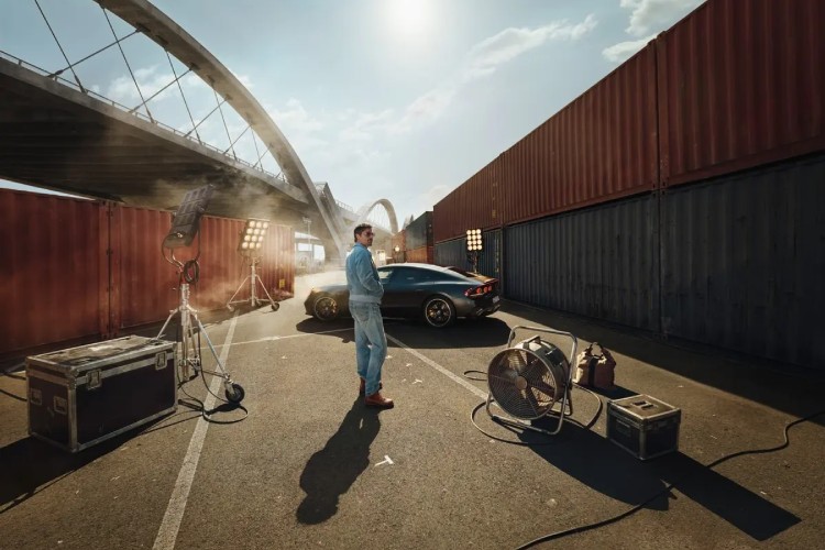 brad-pitt-mercedes-amg-gt-4-door-coupe-1169-ks-12