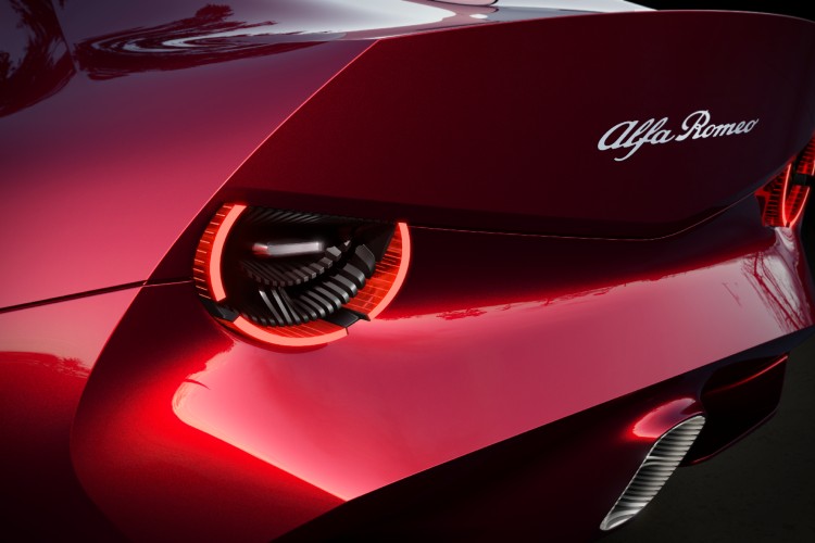 alfa-romeo-cuorerosso-konceptni-kupe-italijanski-dizajn-33