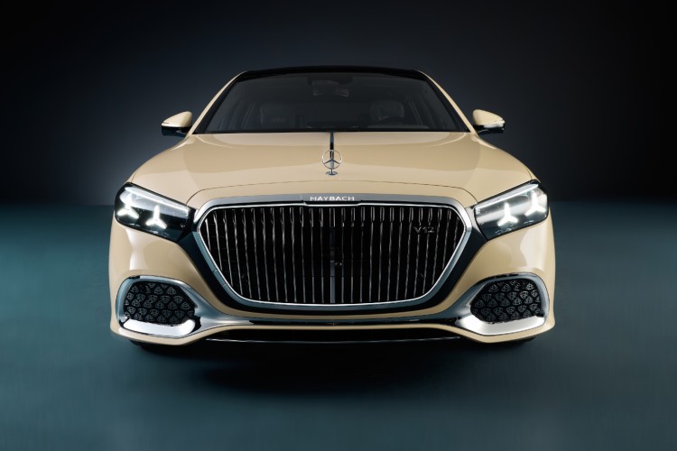 lebron-james-mercedes-maybach-s680-humanitarna-aukcija-3