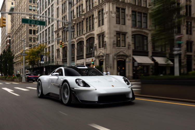 porsche-mission-s-2026-koncept-luksuzni-superautomobil-iznad-modela-911-4