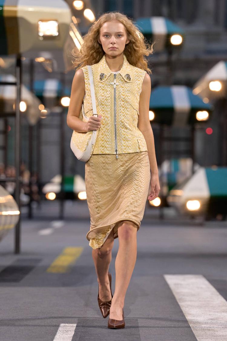 louis-vuitton-prolece-leto-2027-ergonomie-nikolas-geskijer-zenska-modna-kolekcija-19